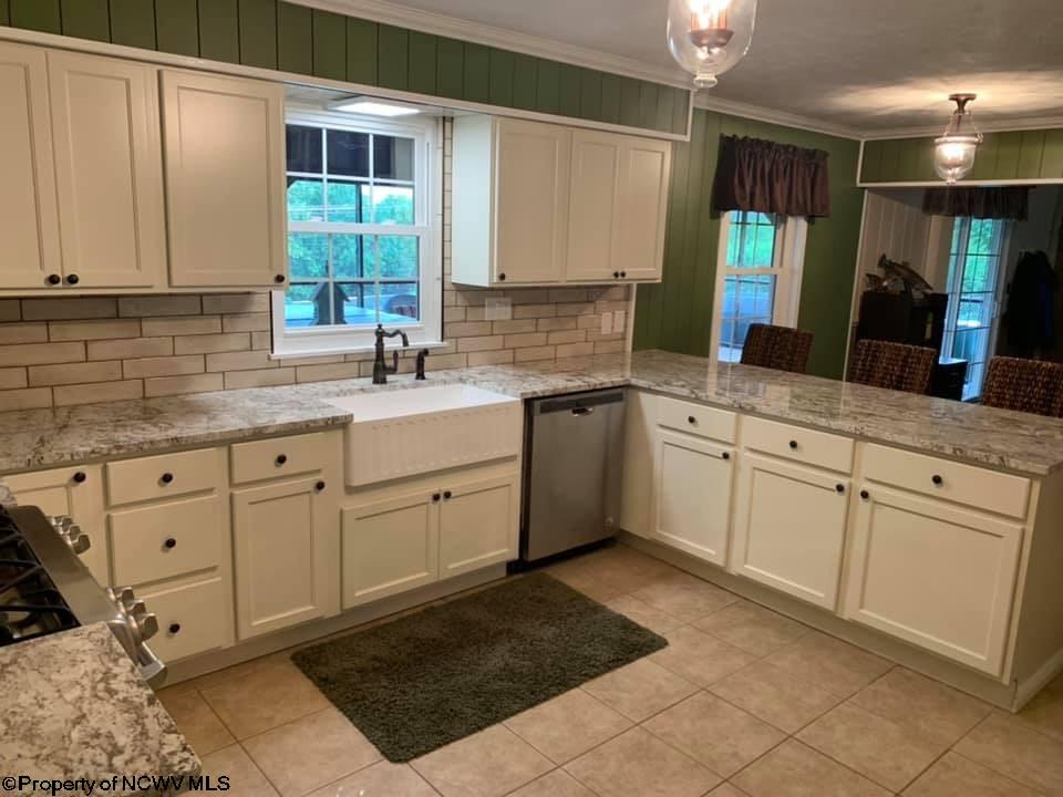 274 Ridgeway Drive Bridgeport, WV 26330 - Photo 11 of 20 Gallery Image 11