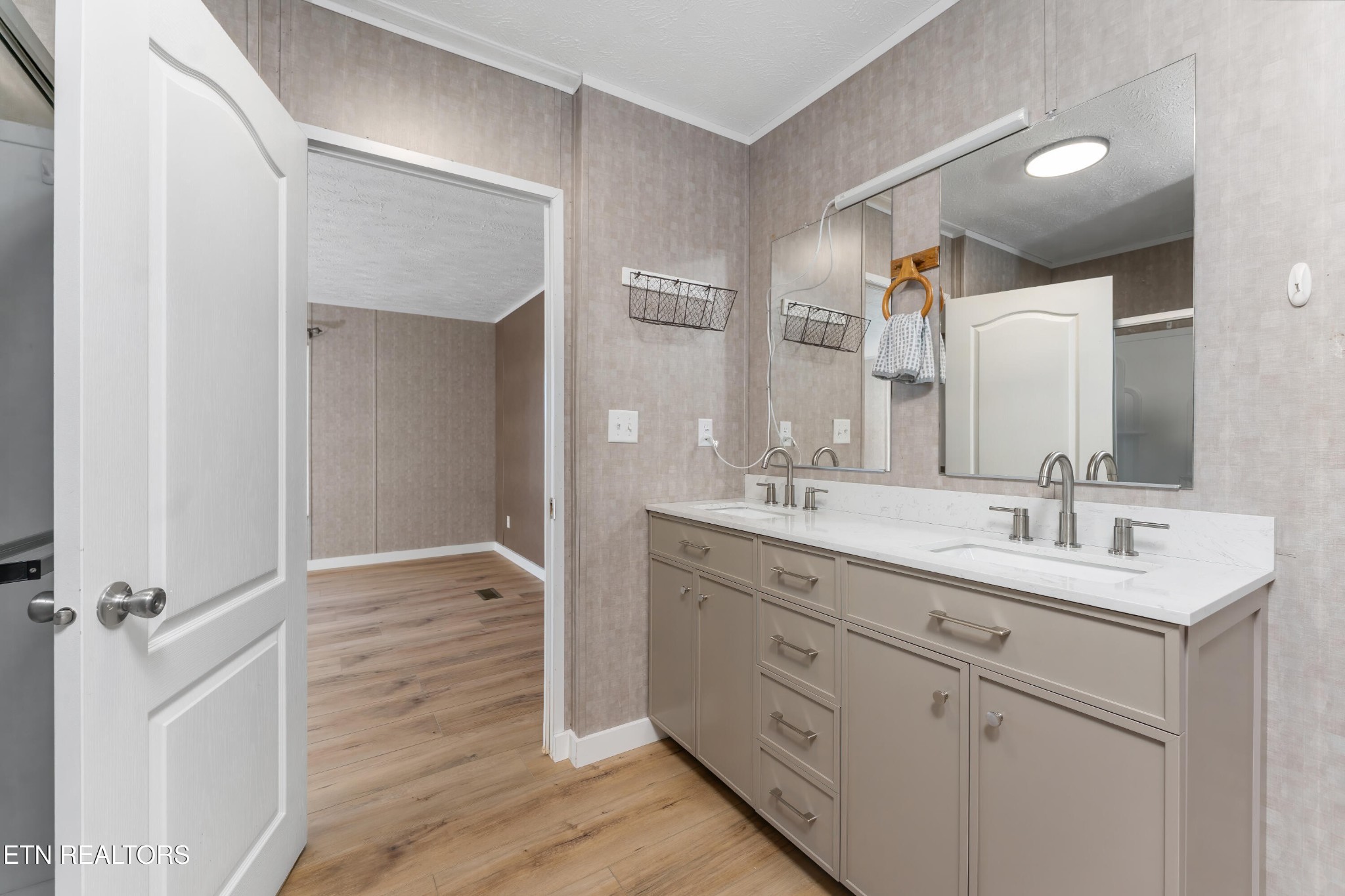 1591 Trig Long Road Dandridge, TN 37725 - Photo 18 of 35 Gallery Image 18