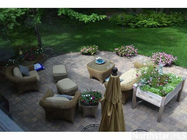 9470 Club House Road Eden Prairie, MN 55347 - Photo 17 of 18