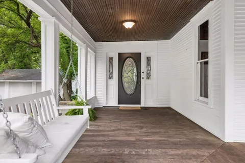 $925,000 | 5940 Galpin Lake Road, Shorewood, MN 55331