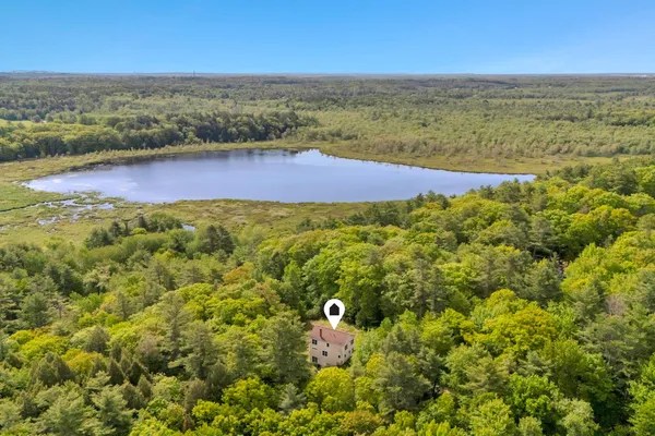 $575,000 | 20 Bradley Ridge Lane, Topsham, ME 04086