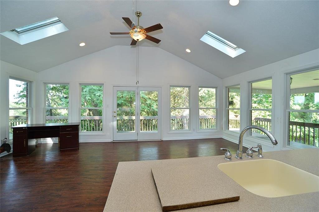 279 Old Hickory Ridge Road Washington, PA 15301 - Photo 14 of 20 Gallery Image 14
