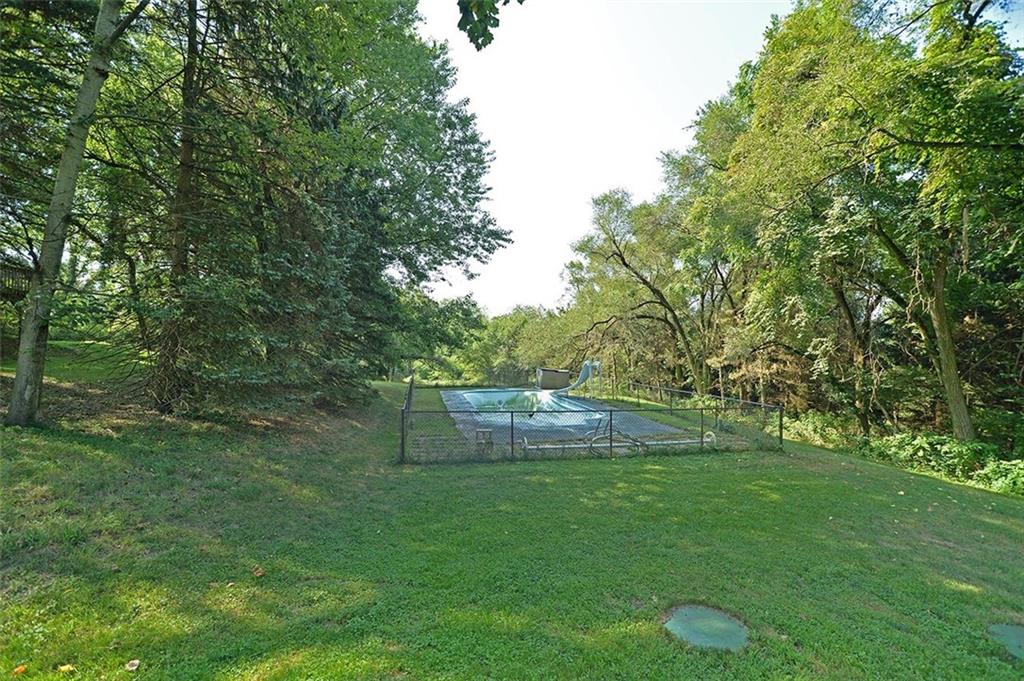 279 Old Hickory Ridge Road Washington, PA 15301 - Photo 4 of 20 Gallery Image 4