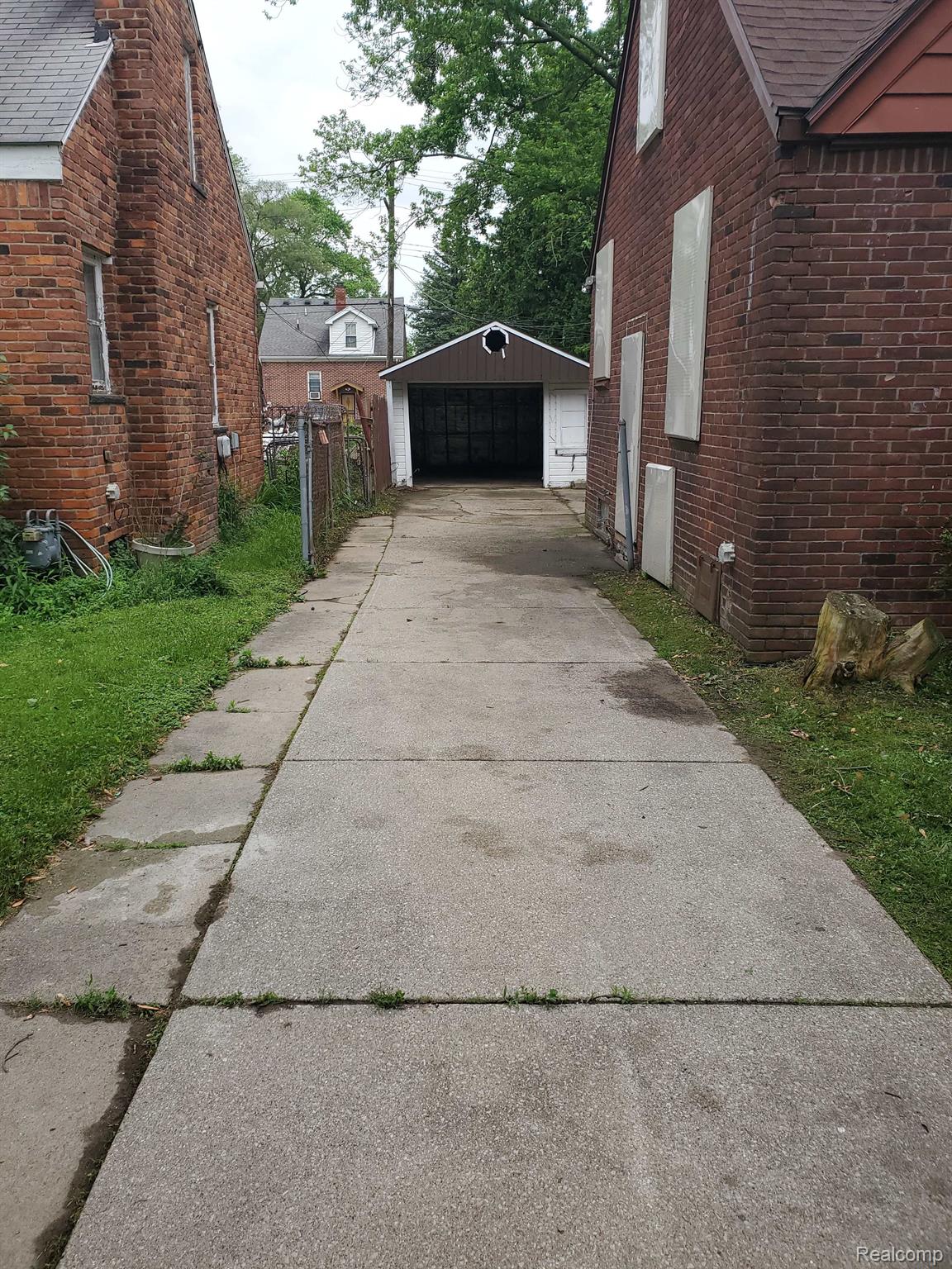 16544 Burt Road Detroit, MI 48219 - Photo 6 of 14 Gallery Image 6