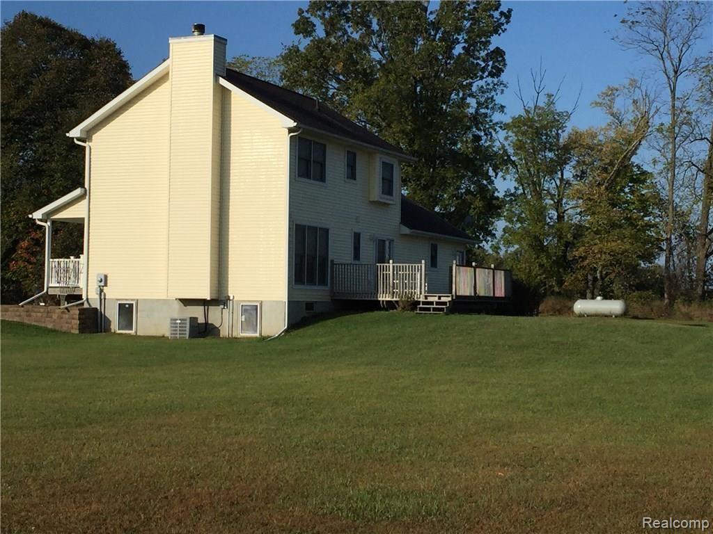 9472 Grant Road Fowlerville, MI 48836 - Photo 21 of 26