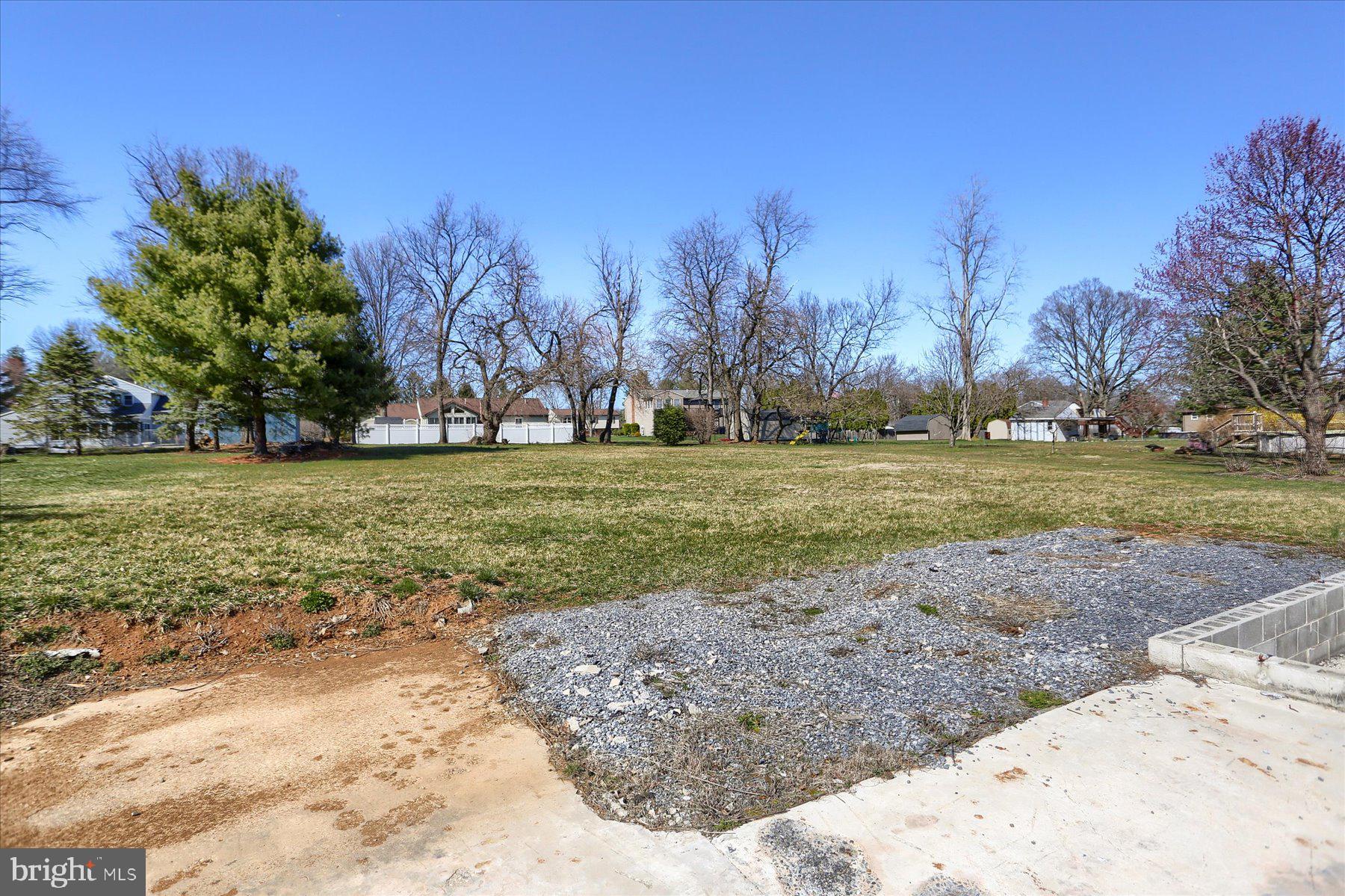 6 Briar Gate Road Mechanicsburg, PA 17050 - Photo 6 of 20 Gallery Image 6