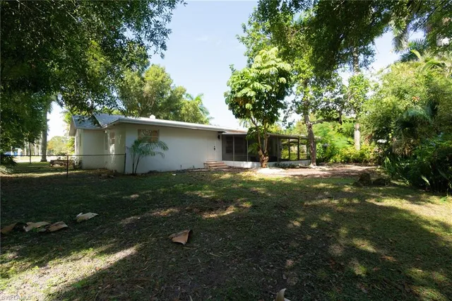 $545,000 | 2535 Cortez Boulevard, Fort Myers, FL 33901