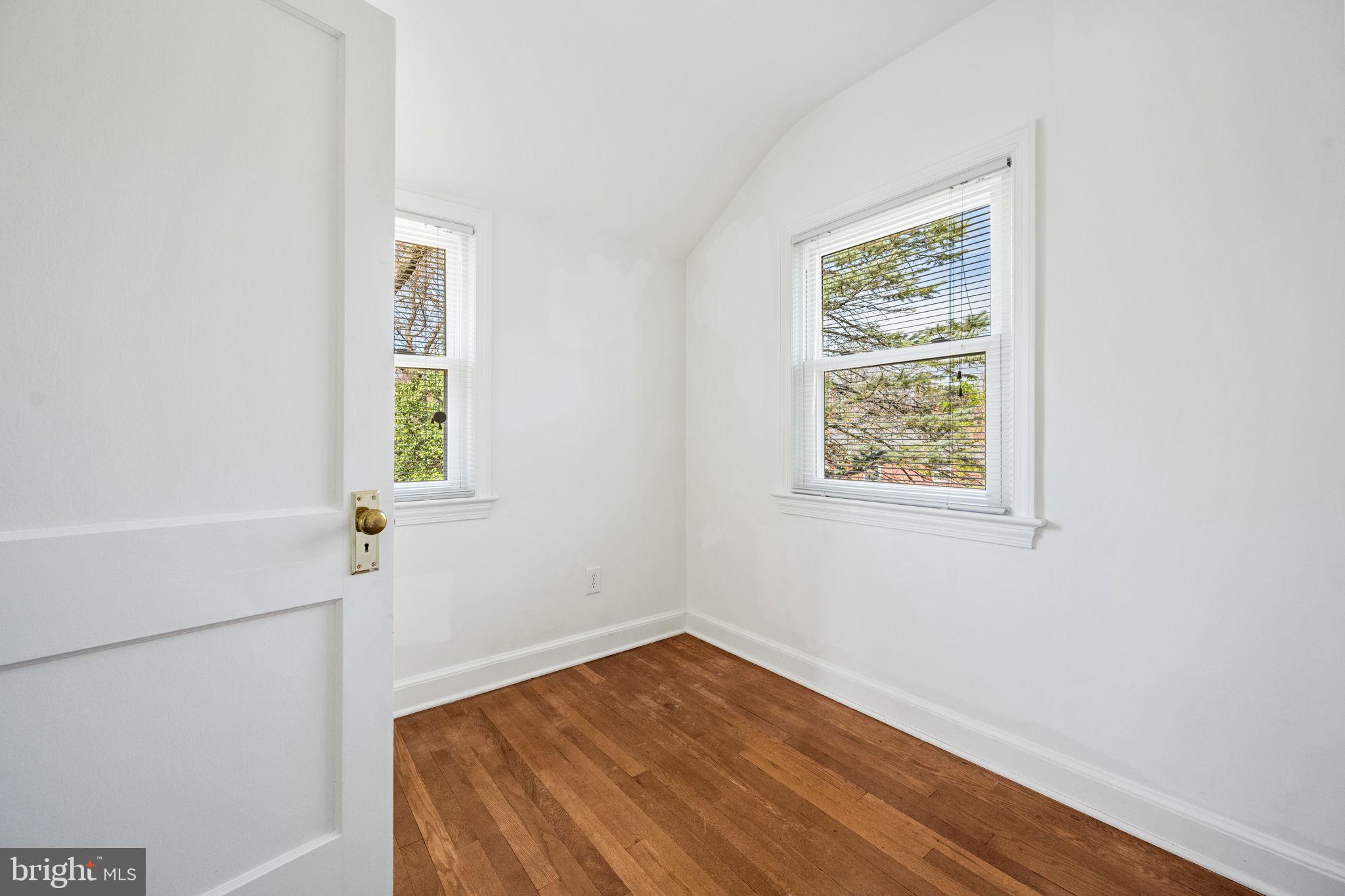 21 Lauer Court Silver Spring, MD 20901 - Photo 25 of 47