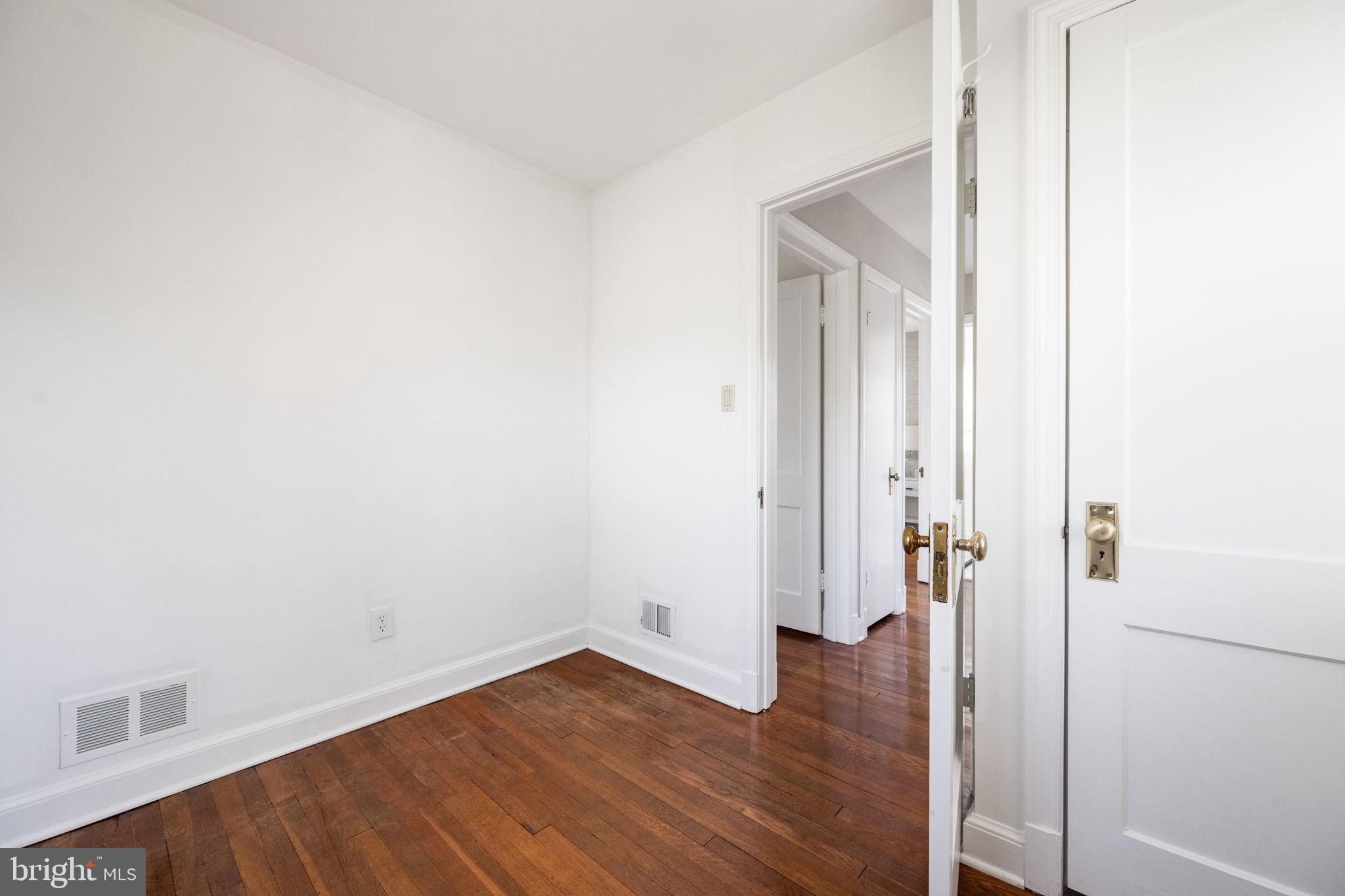 21 Lauer Court Silver Spring, MD 20901 - Photo 26 of 47