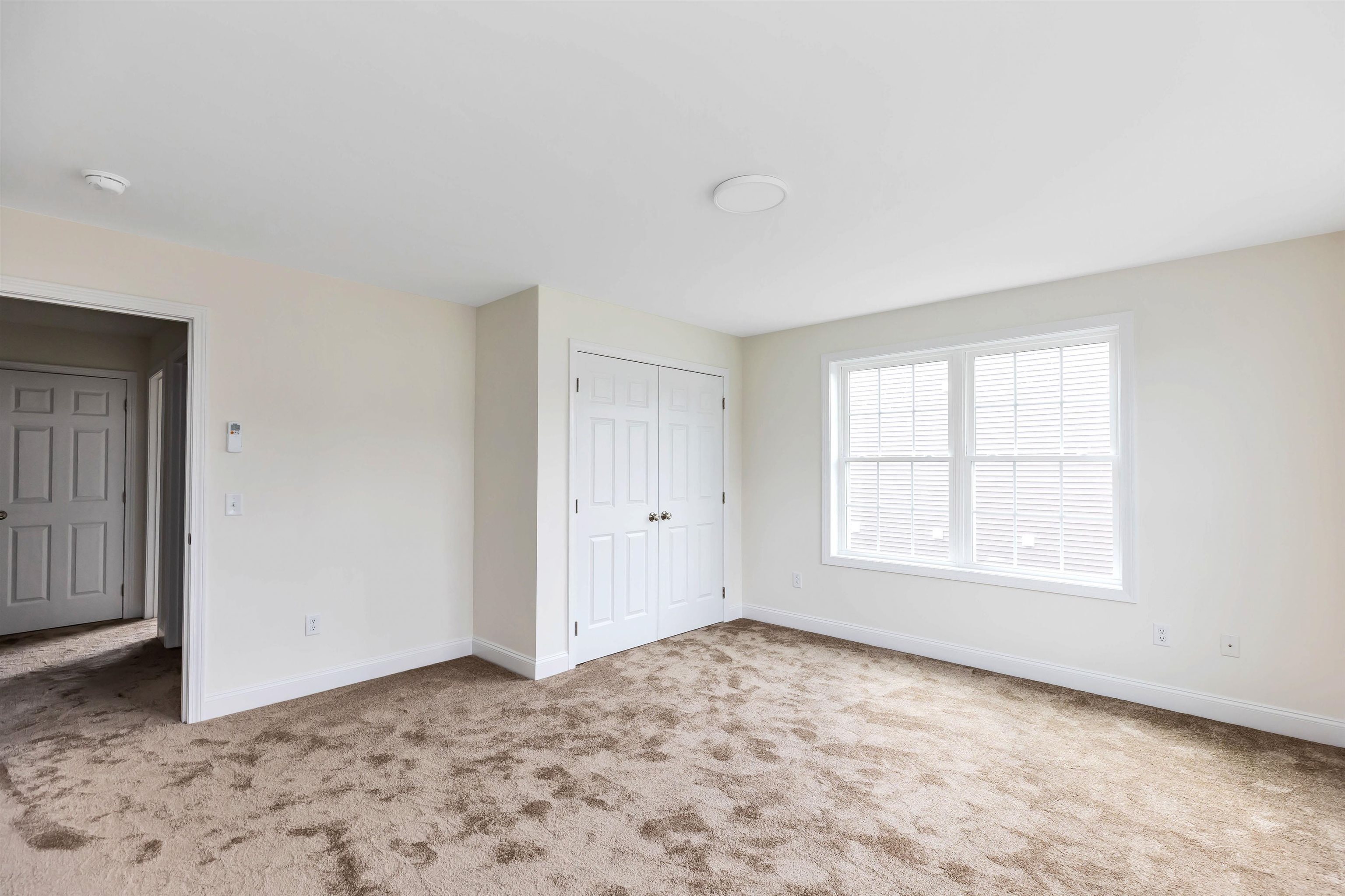 19 Trail's Edge Common Peterborough, NH 03458 - Photo 7 of 24