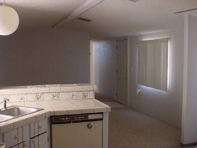 6475 North Gemstone Road Tucson, AZ 85743 - Photo 5 of 8