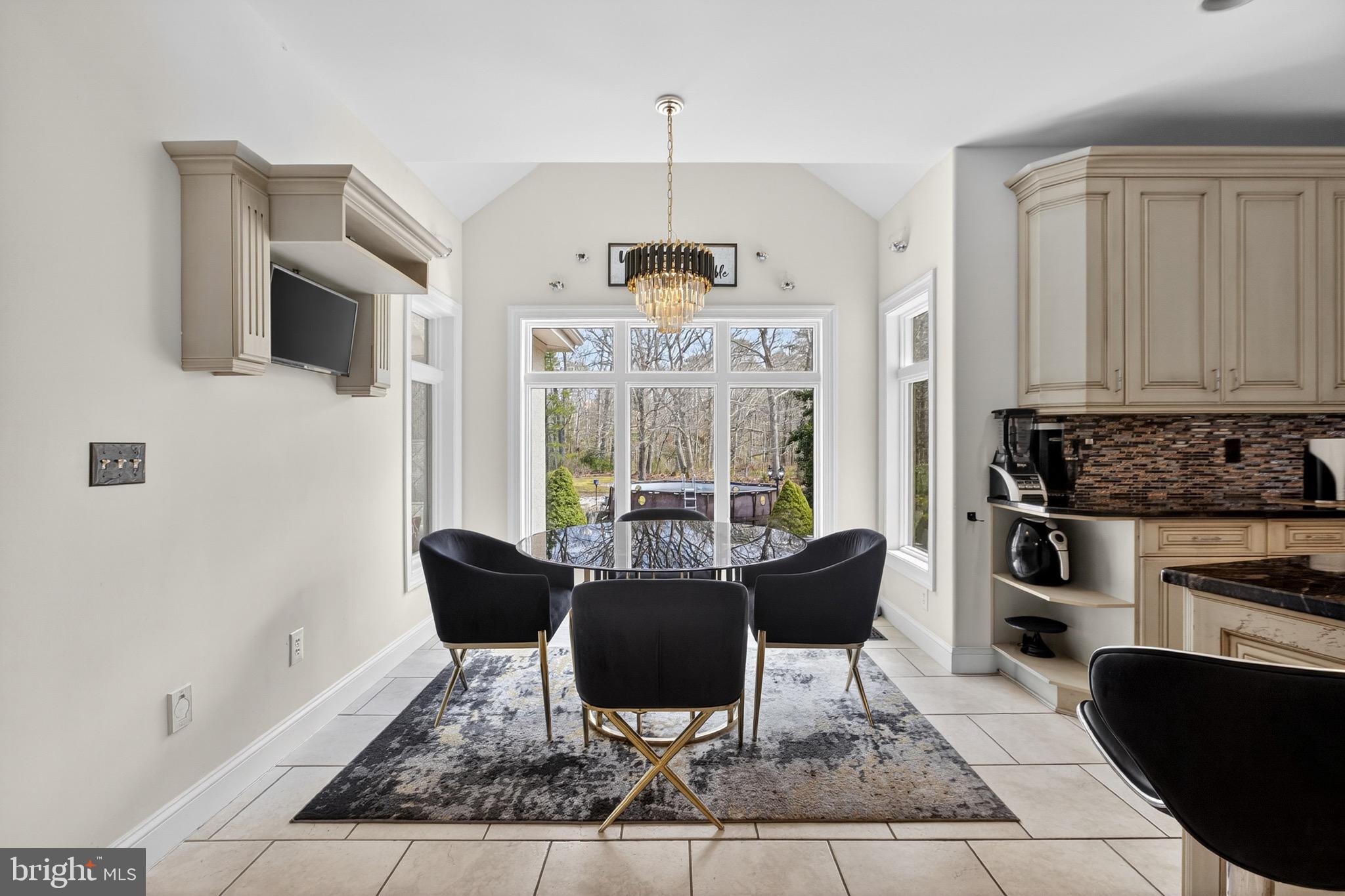 164 Old New York Road Absecon, NJ 08205 - Photo 25 of 81 a dining room with furniture and window