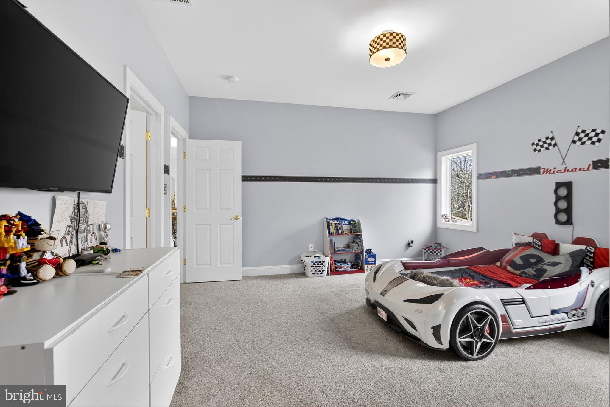 164 Old New York Road Absecon, NJ 08205 - Photo 50 of 81 a bedroom with furniture and a bed