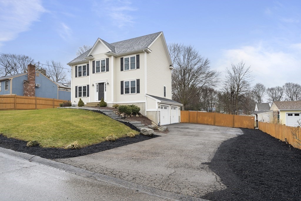 95 Pine Road Attleboro, MA 02703 - Photo 3 of 30 Gallery Image 3