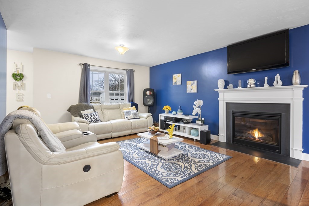 95 Pine Road Attleboro, MA 02703 - Photo 5 of 30 Gallery Image 5