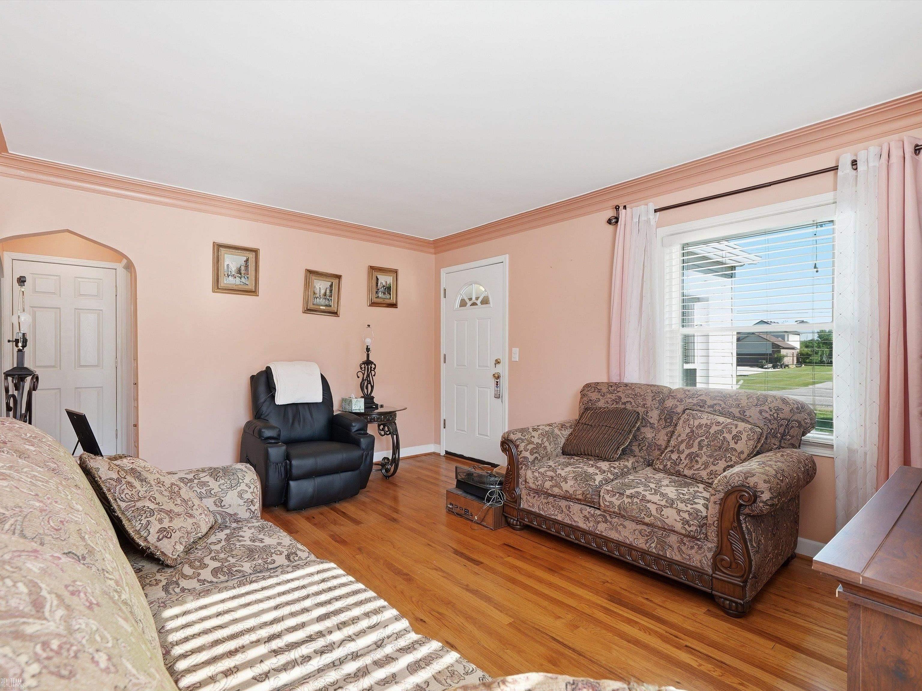 4466 18 1/2 Mile Road Sterling Heights, MI 48314 - Photo 8 of 41