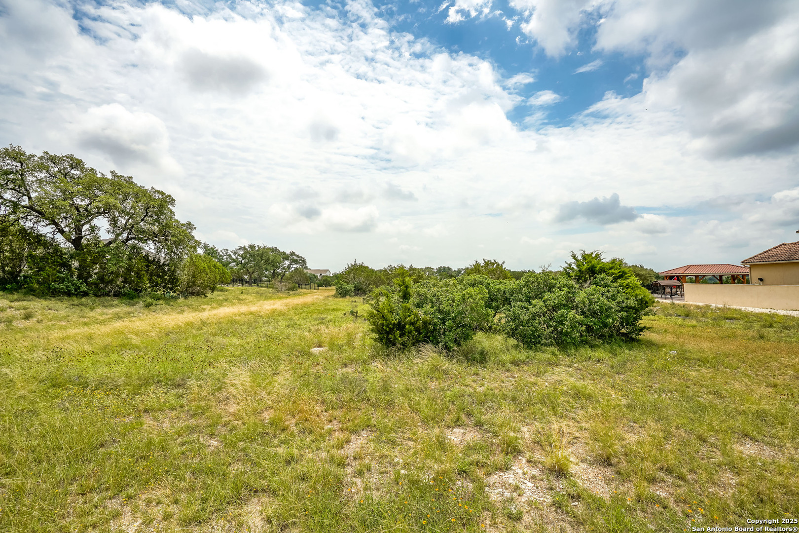 473 Mystic Parkway Spring Branch, TX 78070 - Photo 7 of 23 a view of an ocean from a yard