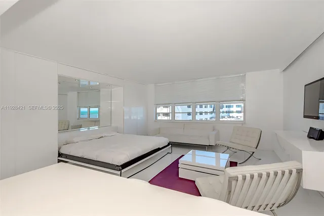 $2,500 | 100 Lincoln Road, Unit 839, Miami Beach, FL 33139