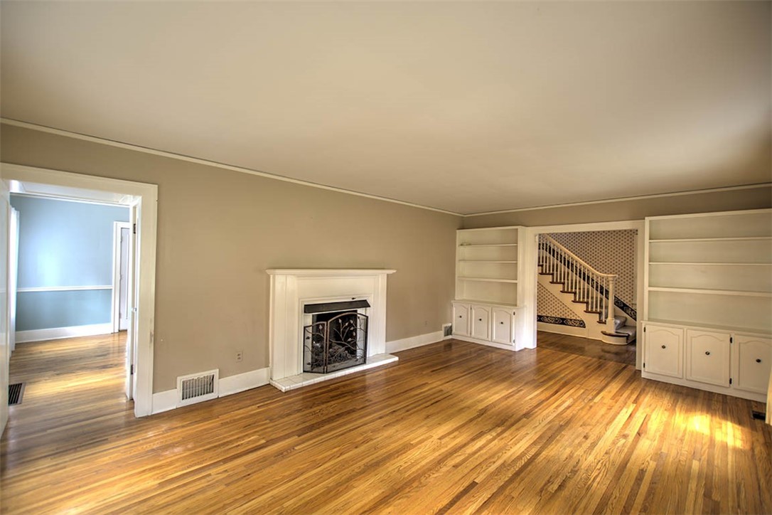 215 South Glencoe Avenue Decatur, IL 62522 - Photo 10 of 29 Gallery Image 10
