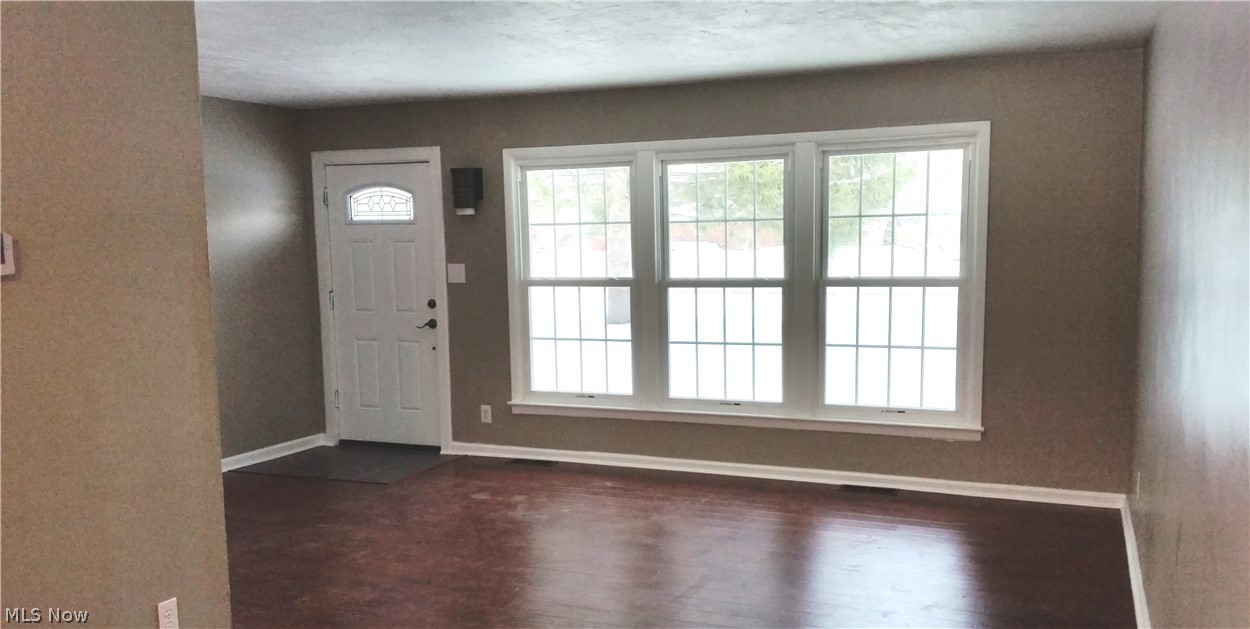 1516 Bruce Road Macedonia, OH 44056 - Photo 7 of 12 Gallery Image 7
