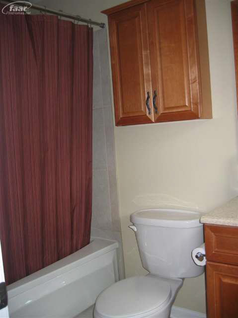 8244 North Bray Road Mount Morris, MI 48458 - Photo 8 of 17 20375393-7.JPG