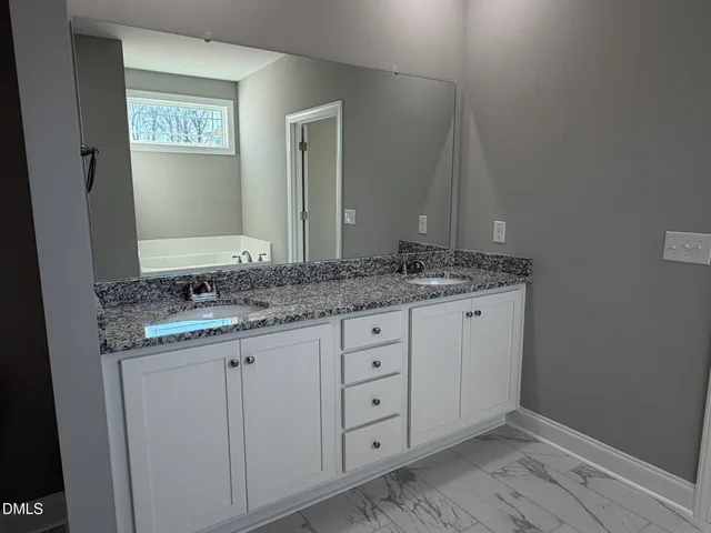 $494,900 | 32 Hot Spgs Way, Benson, NC 27504