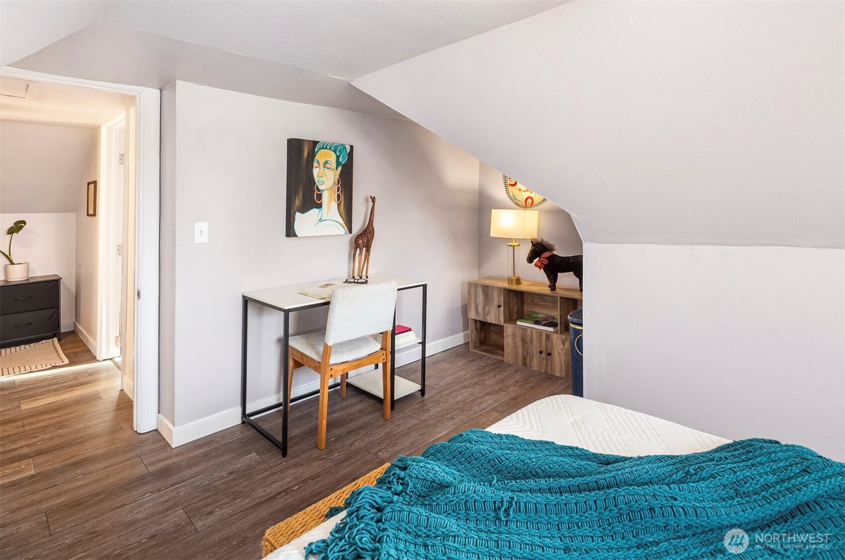 10820 2nd Avenue Southwest Seattle, WA 98146 - Photo 23 of 34