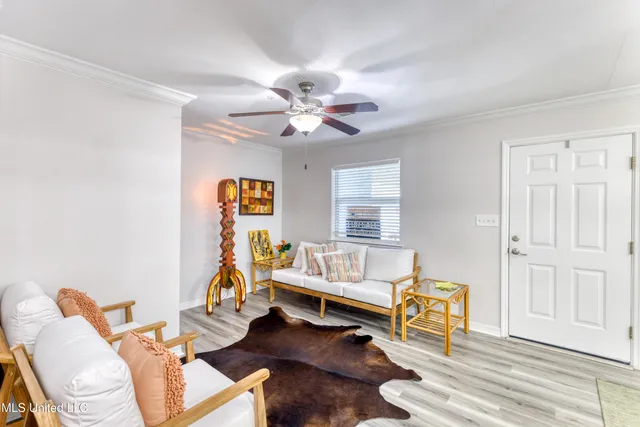 $3,000 | 1282 Beach Boulevard, Unit 201, Biloxi, MS 39530