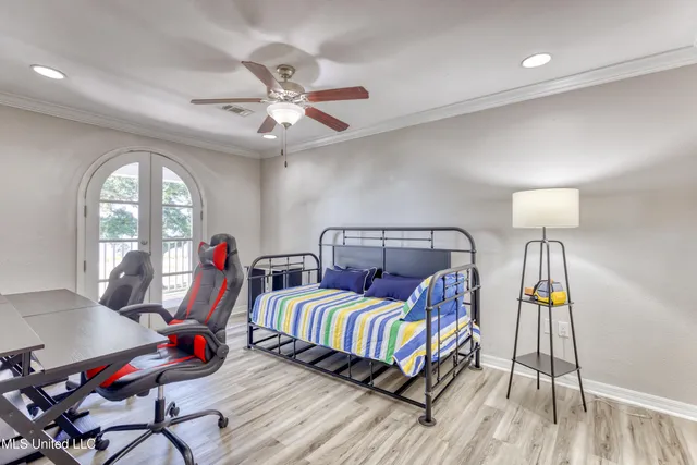 $3,000 | 1282 Beach Boulevard, Unit 201, Biloxi, MS 39530