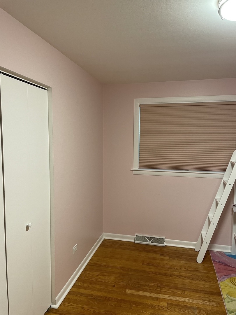 6600 Ridge Drive Chicago Ridge, IL 60415 - Photo 12 of 19 Gallery Image 12