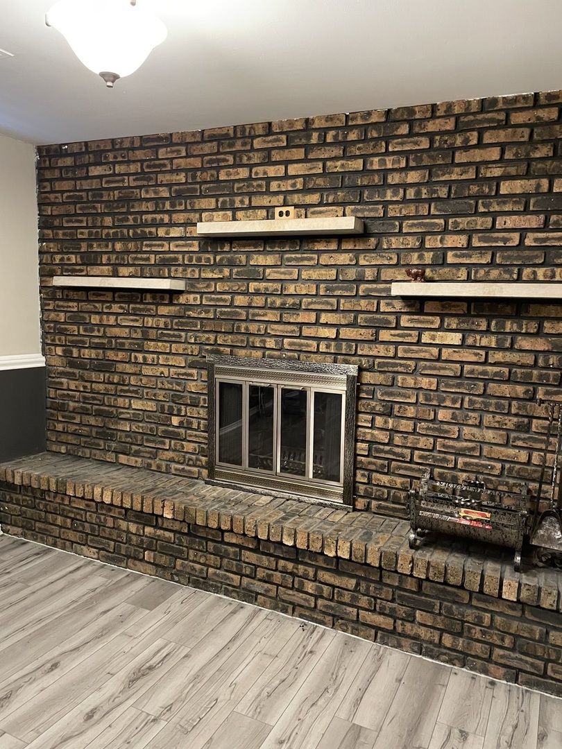 6600 Ridge Drive Chicago Ridge, IL 60415 - Photo 4 of 19 Gallery Image 4