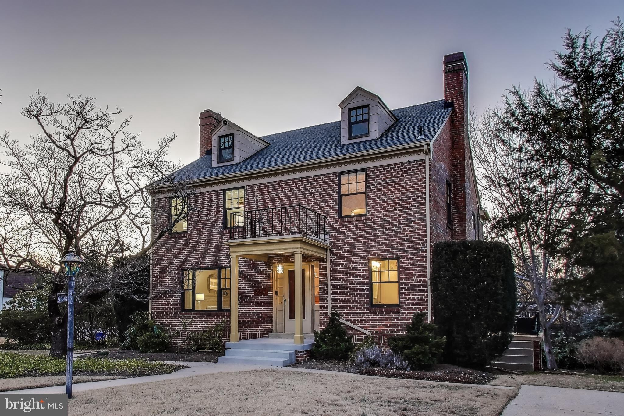 9214 Kingsbury Drive Silver Spring, MD 20910 - Photo 5 of 67 a front view of a house