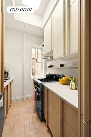 $1,350,000 | 951 President Street, Unit 4F | Park Slope