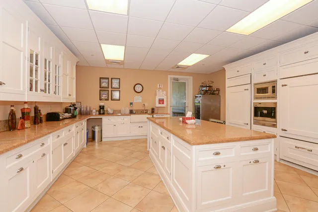 $645,000 | 9105 Short Chip Circle, Port St. Lucie, FL 34986