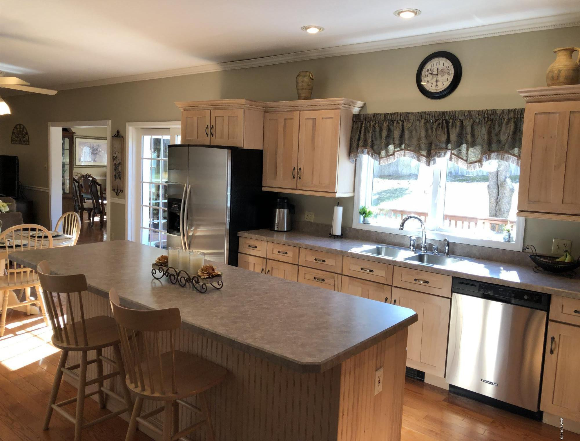 134 High View Road Milford, PA 18337 - Photo 12 of 29 14