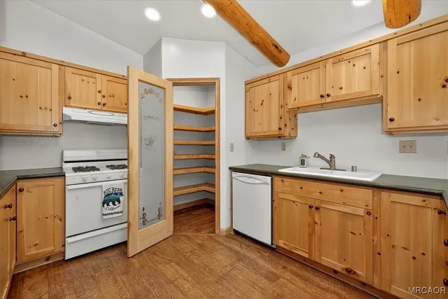 $777,000 | 787 Ford Lane, Big Bear Lake, CA 92315