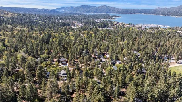 $777,000 | 787 Ford Lane, Big Bear Lake, CA 92315
