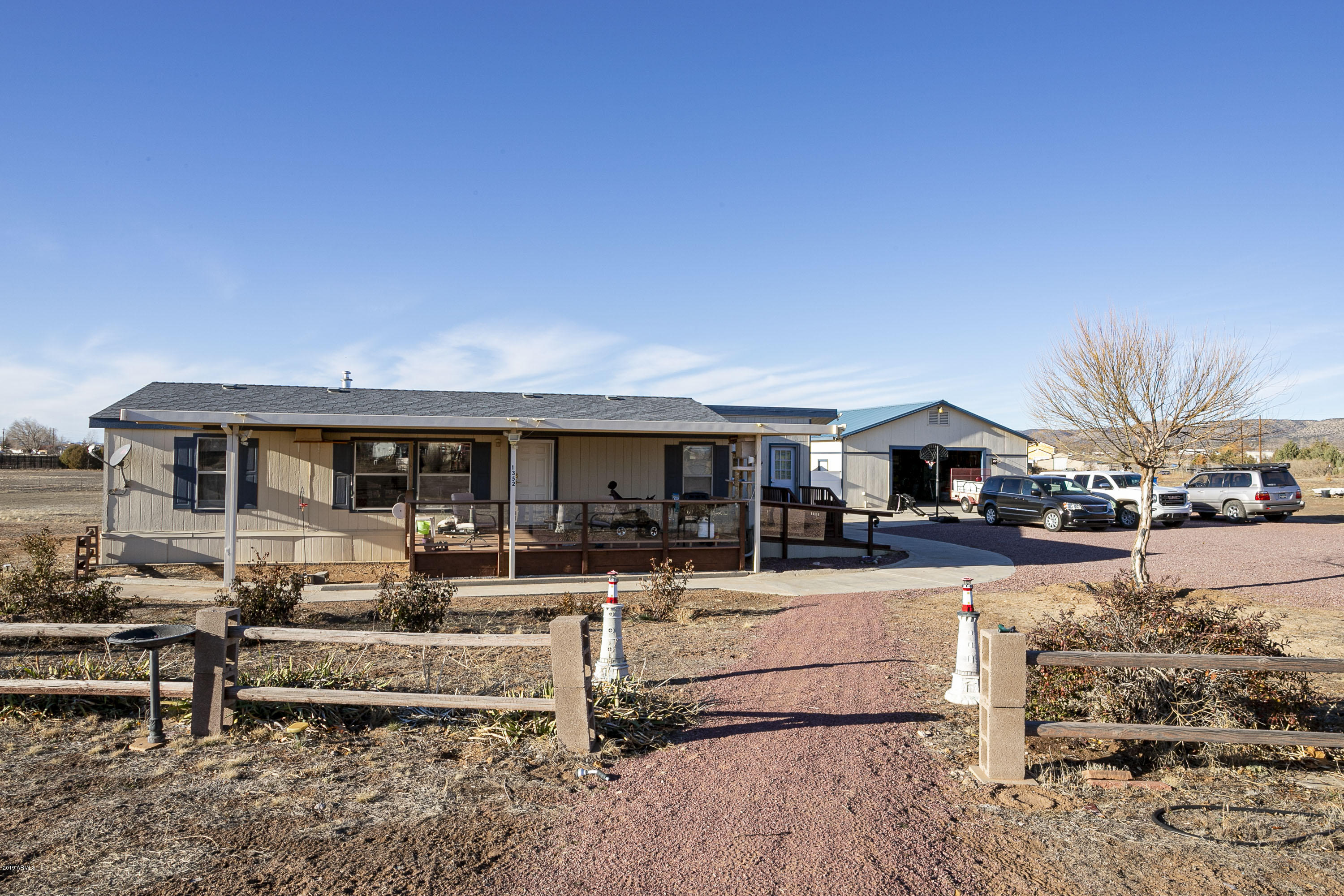 1352 West Brand Iron Road Paulden, AZ 86334 - Photo 2 of 44 IMG_1727IMG_1727