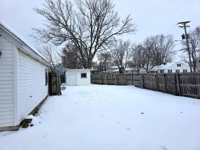 $89,900 | 1111 West Le Fevre Road, Sterling, IL 61081