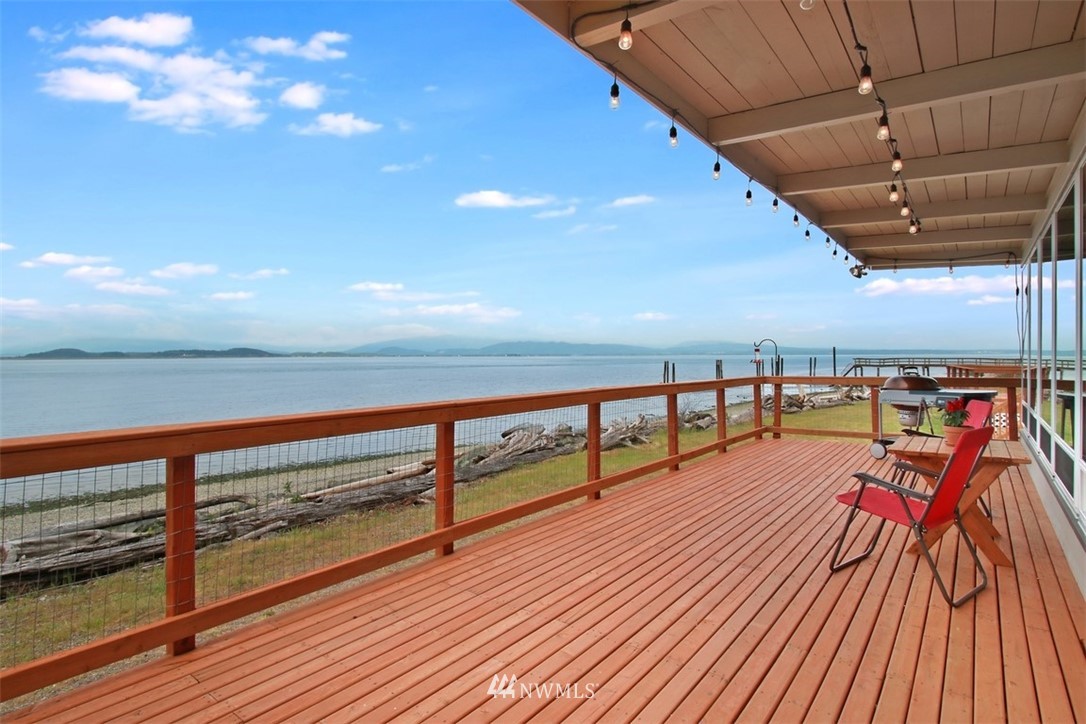 3130 Green Road, Unit B Oak Harbor, WA 98277 - Photo 3 of 12 Gallery Image 3