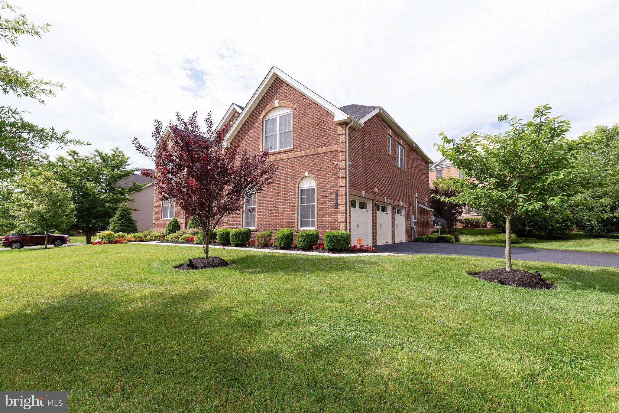 4201 Rolling Paddock Drive Upper Marlboro, MD 20772 - Photo 2 of 62