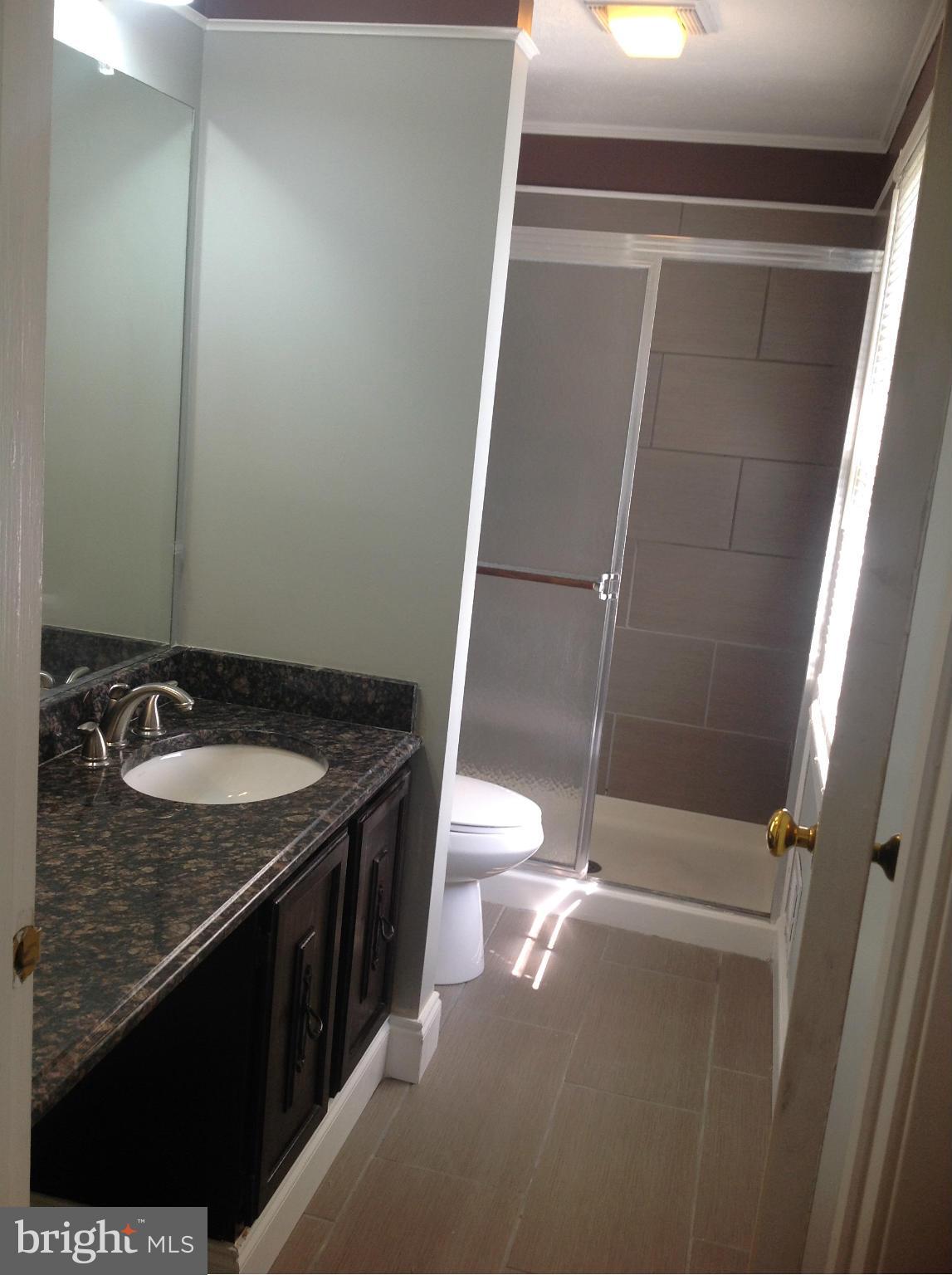 6705 Green Haven Road Lanham, MD 20706 - Photo 12 of 26 Bath (Master)