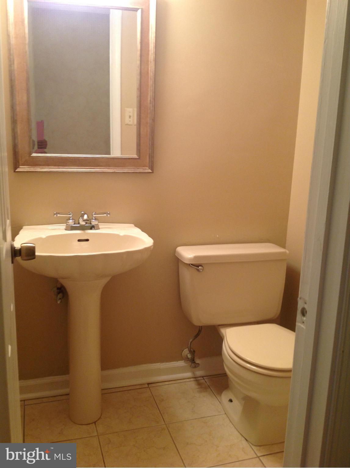 6705 Green Haven Road Lanham, MD 20706 - Photo 17 of 26 Bath
