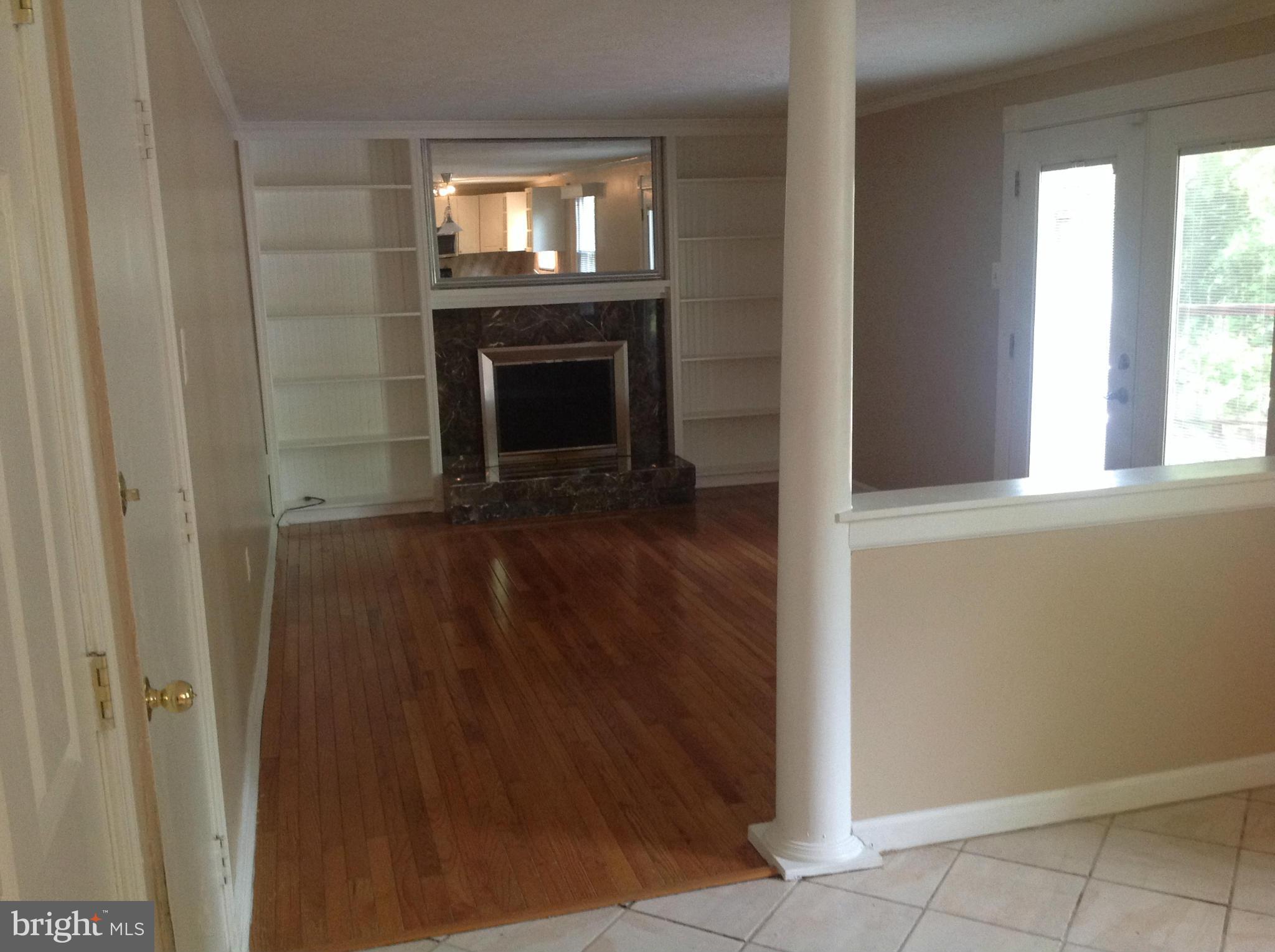 6705 Green Haven Road Lanham, MD 20706 - Photo 3 of 26 Family Room