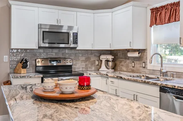 $219,900 | 1404 Torrey Pines Drive, The Villages, FL 32159