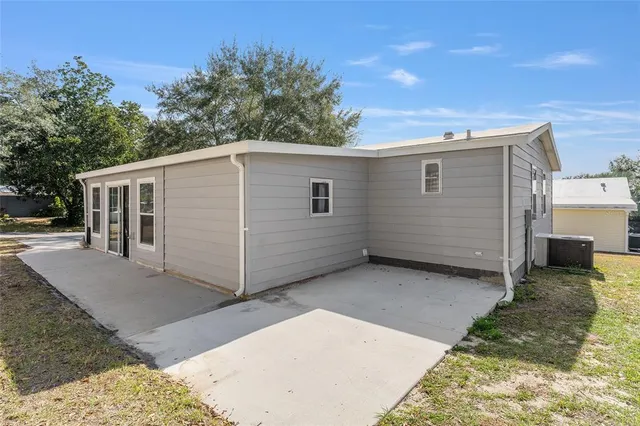 $219,900 | 1404 Torrey Pines Drive, The Villages, FL 32159