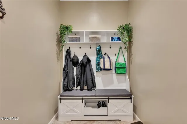 $775,000 | 2 Carpenter Way, Clifton Park, NY 12065