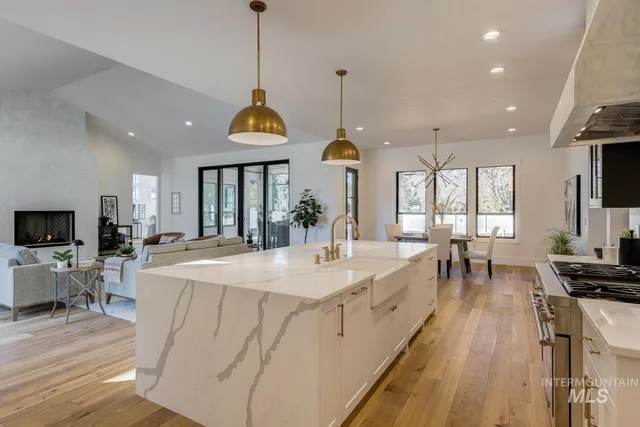 $1,750,000 | 863 North Nolina Avenue, Eagle, ID 83616