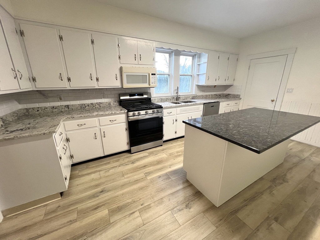 44 Capitol Street, Unit 1 Watertown, MA 02472 - Photo 2 of 25