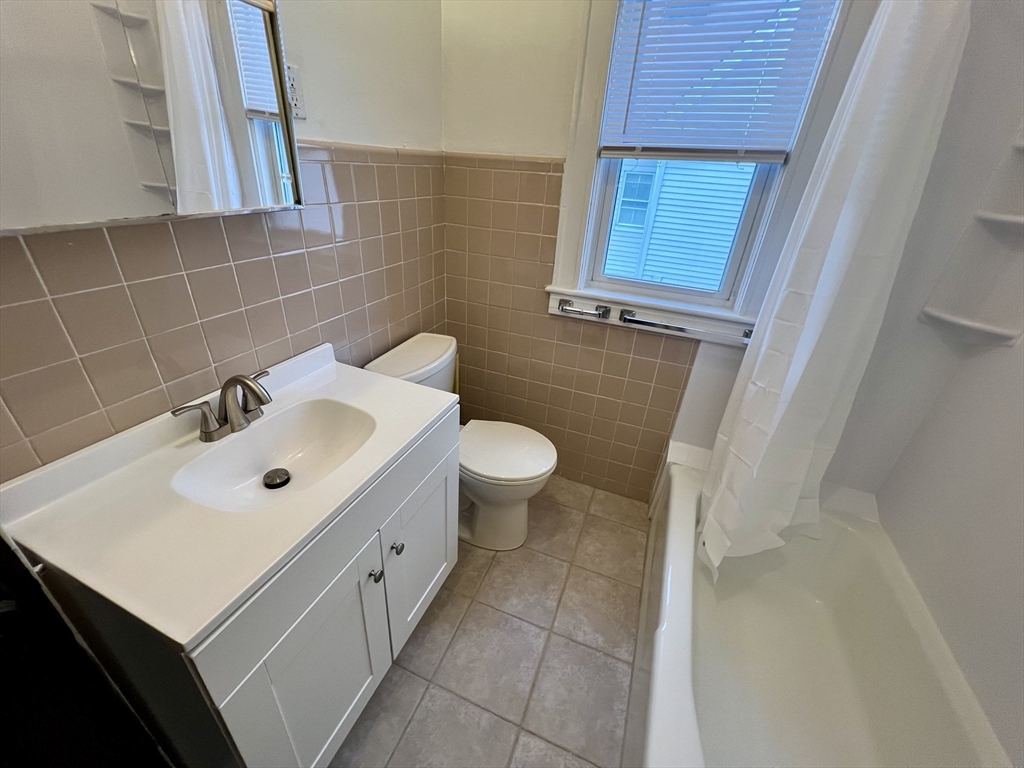 44 Capitol Street, Unit 1 Watertown, MA 02472 - Photo 10 of 25